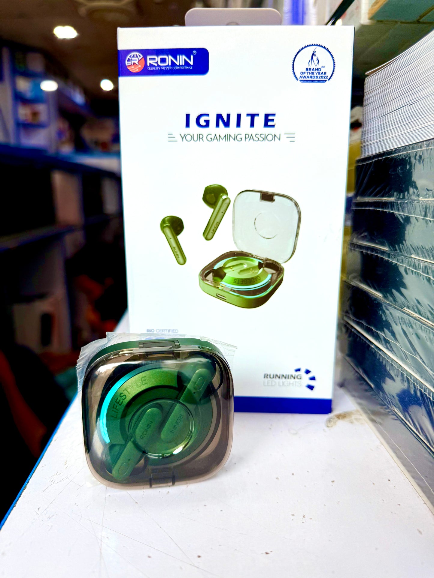 Ronin R-7040 Wireless Earbuds