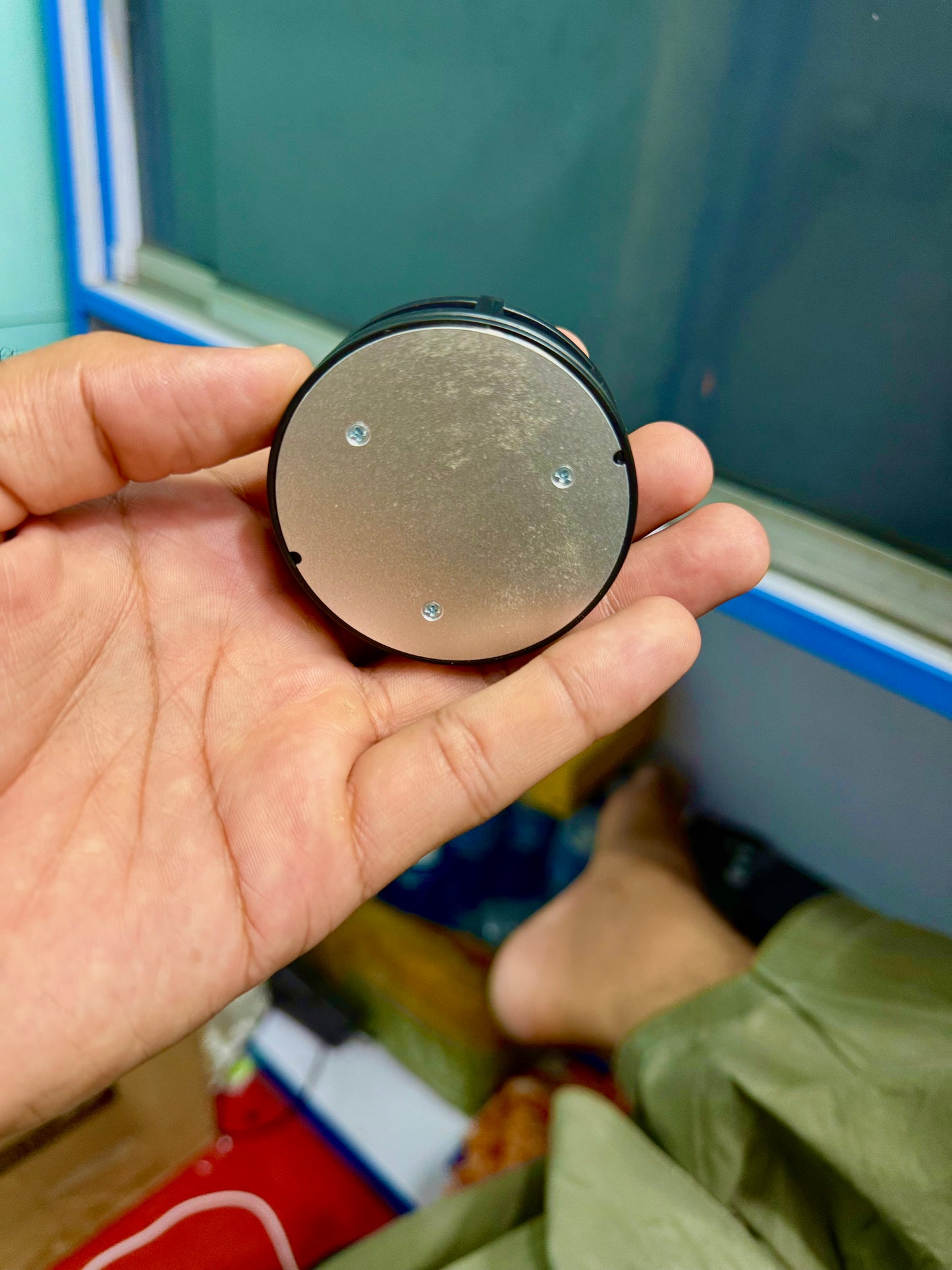 SL-17 Turbo Cooling Fan – Keep Your Phone Ice Cool!